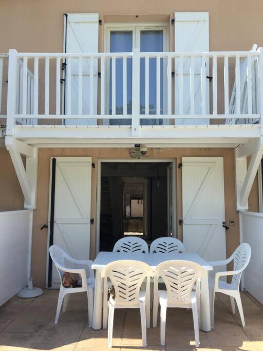 T3 En Duplex Avec Grande Piscine Appartement Anglet Buitenkant foto